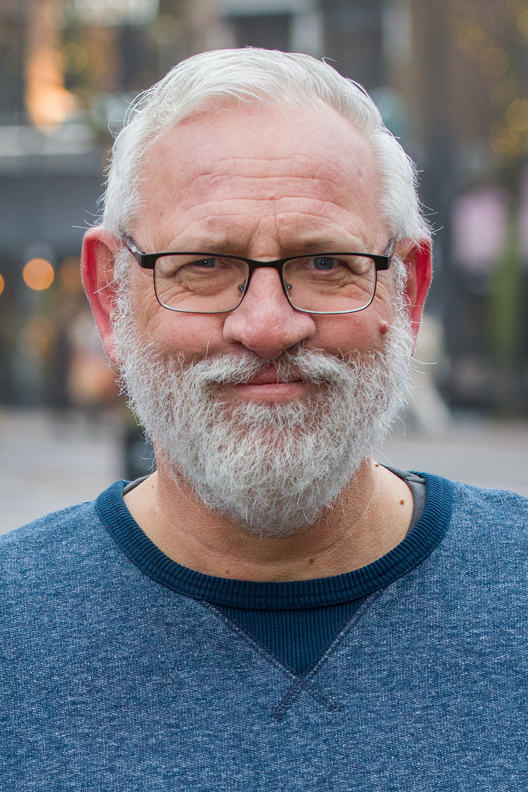 Het politieke spel is ondertussen begonnen voor de komende verkiezingen.